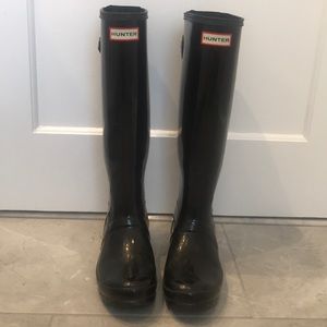 Black Hunter Boots